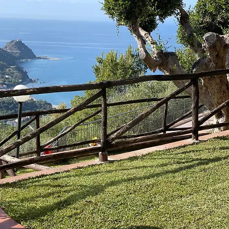 Villa Scafa Alta Capo dʼOrlando